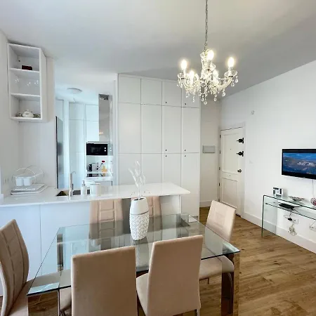 Apartamento Centro Alhondiga Apartment Granada
